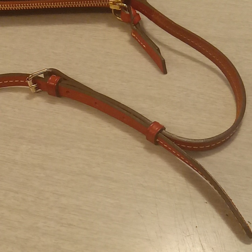 Dooney & Bourke black leather crossbody bag - Picture 7 of 12